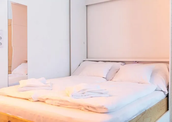 Phoenix - Himalayan Salt & 아파트